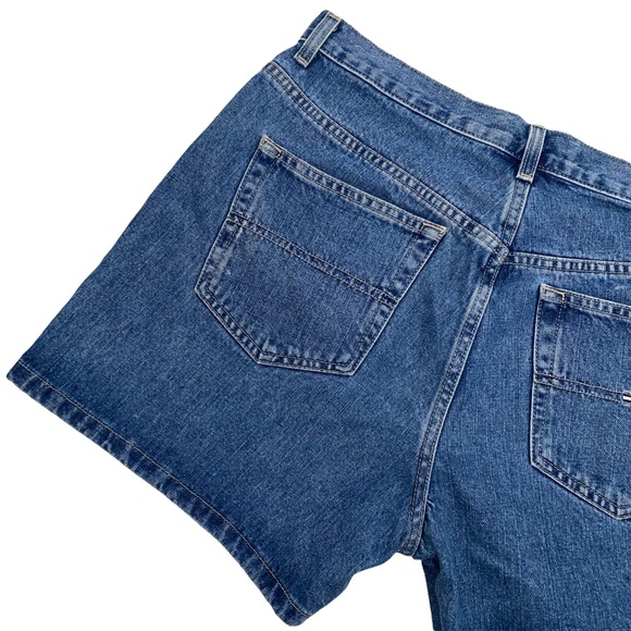 Tommy Hilfiger Vintage 90s Mom Shorts - Picture 3 of 8